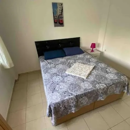 Apartment Enjoy A Peaceful Central Location Close To Everything, Truly From *